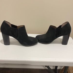 Black, block-heel suede booties
